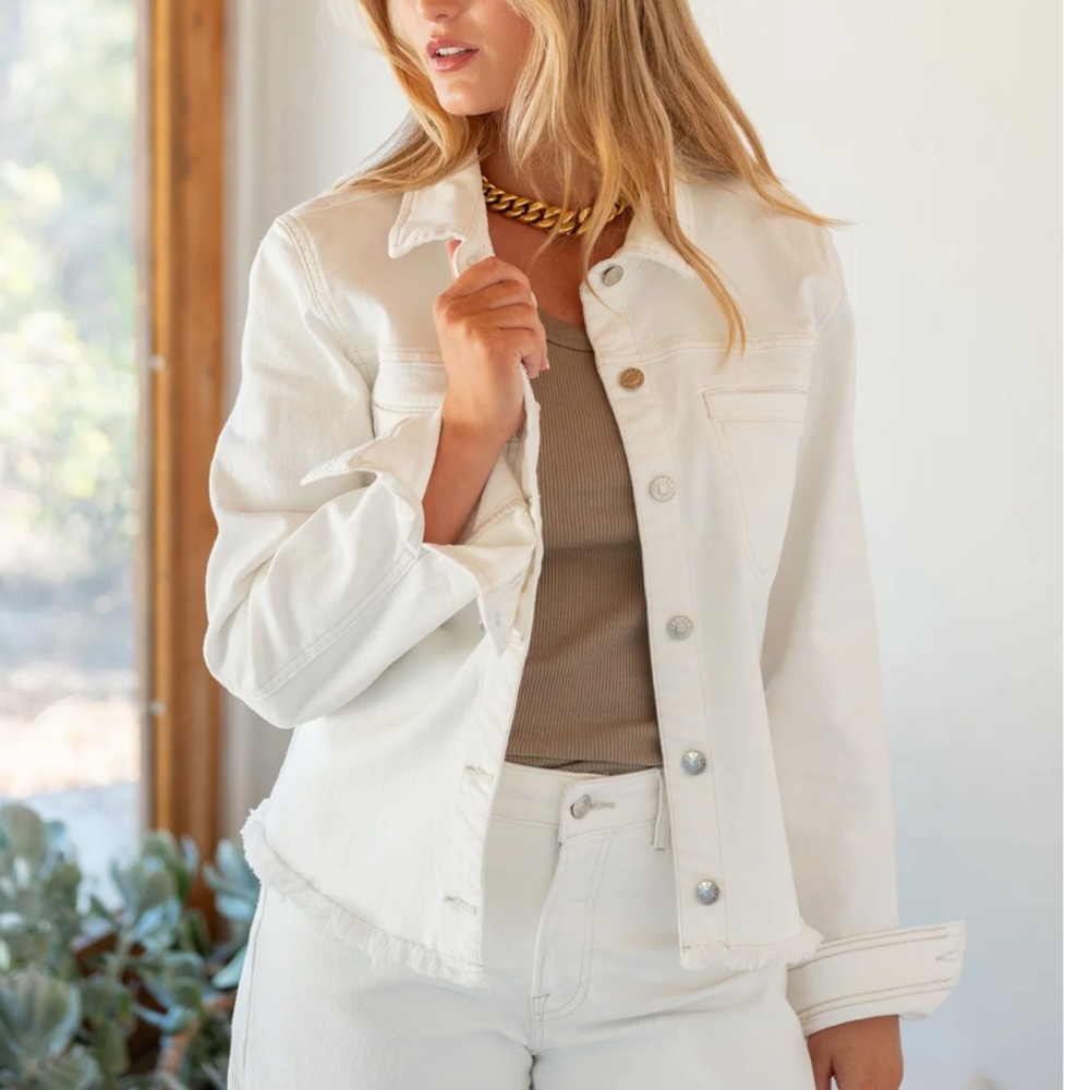 NWT Voyageur by Mersea Coco Sailor Fitted Denim Jacket- size Small